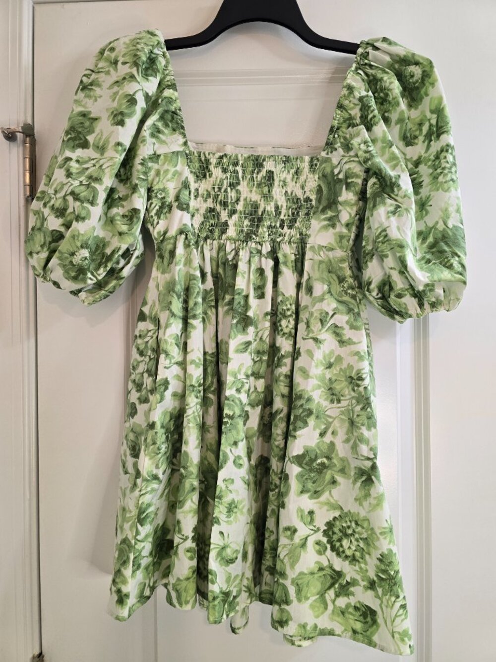 The A&F Emerson Poplin Puff Sleeve Mini Dress - Green & White Floral - Picture 6 of 10